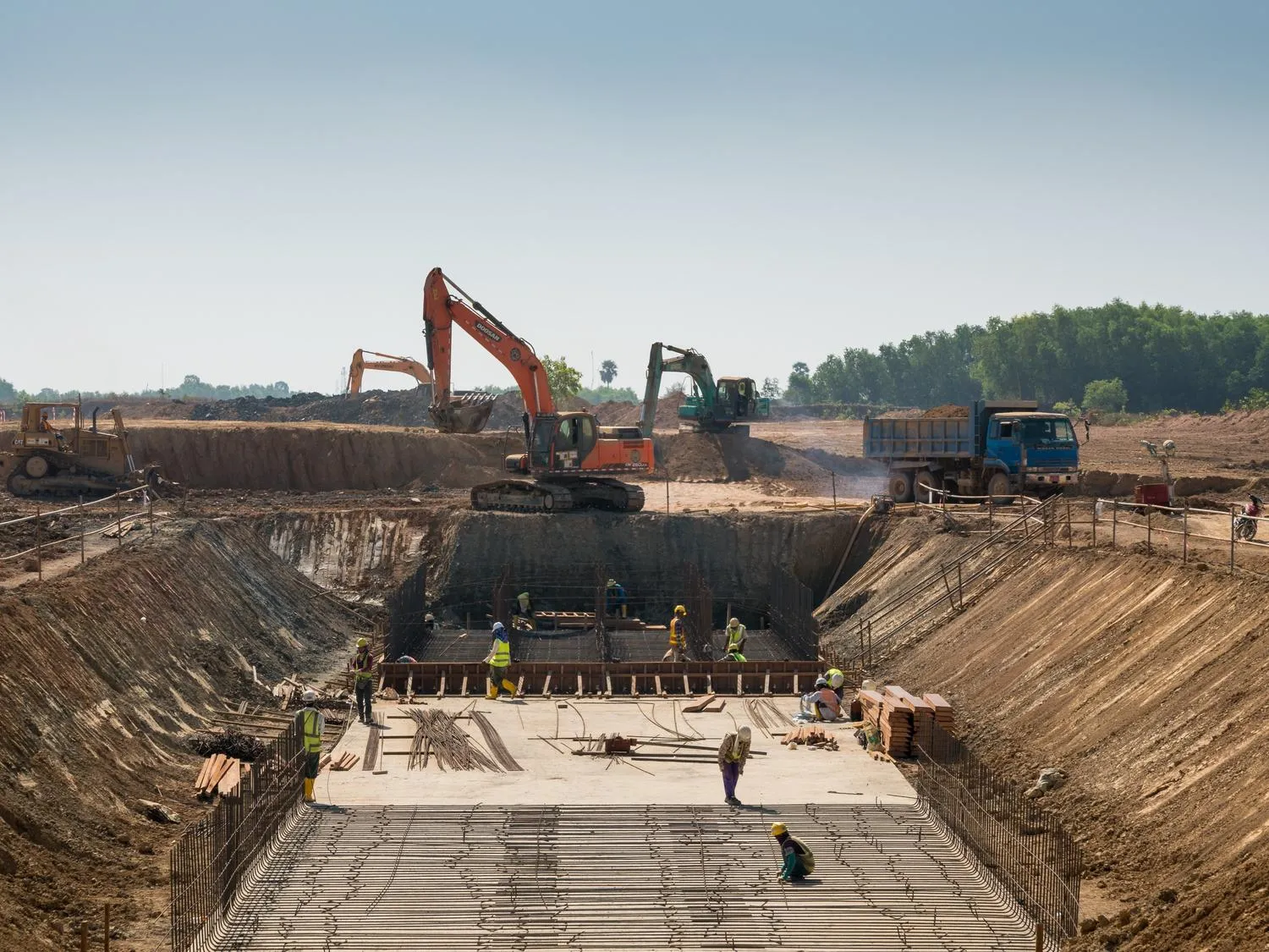 5 Alasan Memilih Jasa Industrial Contractor Profesional untuk Project Industri